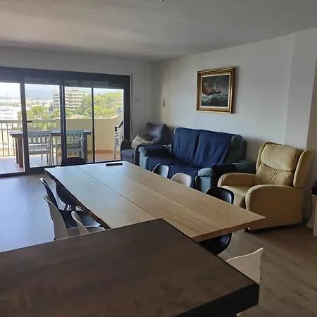 J&j Platja Dels Capellans Апартаменты *